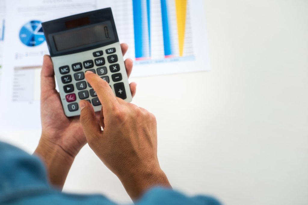 low cost business strategies