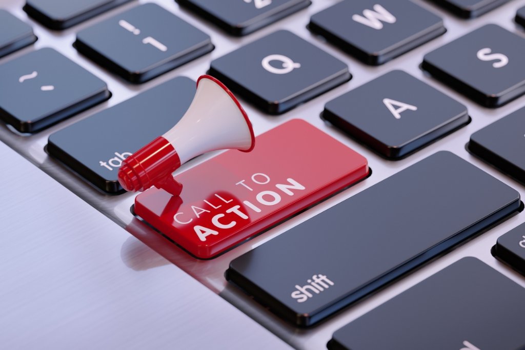 attract more customers online